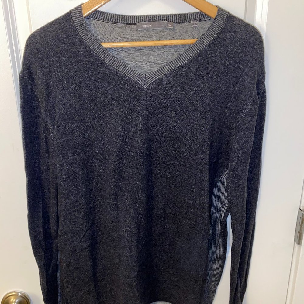 Vince V neck Sweater XL